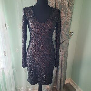 BCBG Cocktail Dress Size XS Preowned in Very Good Condition